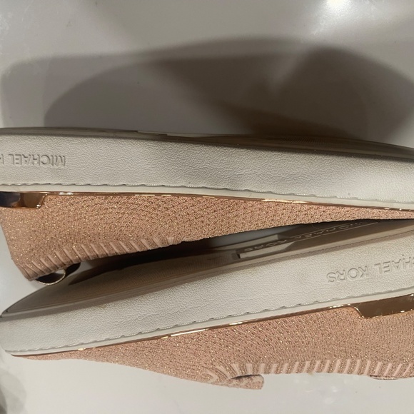 Pink Michael Kors Slip-On Shoes – Stylish & Comfortable - Picture 2 of 4